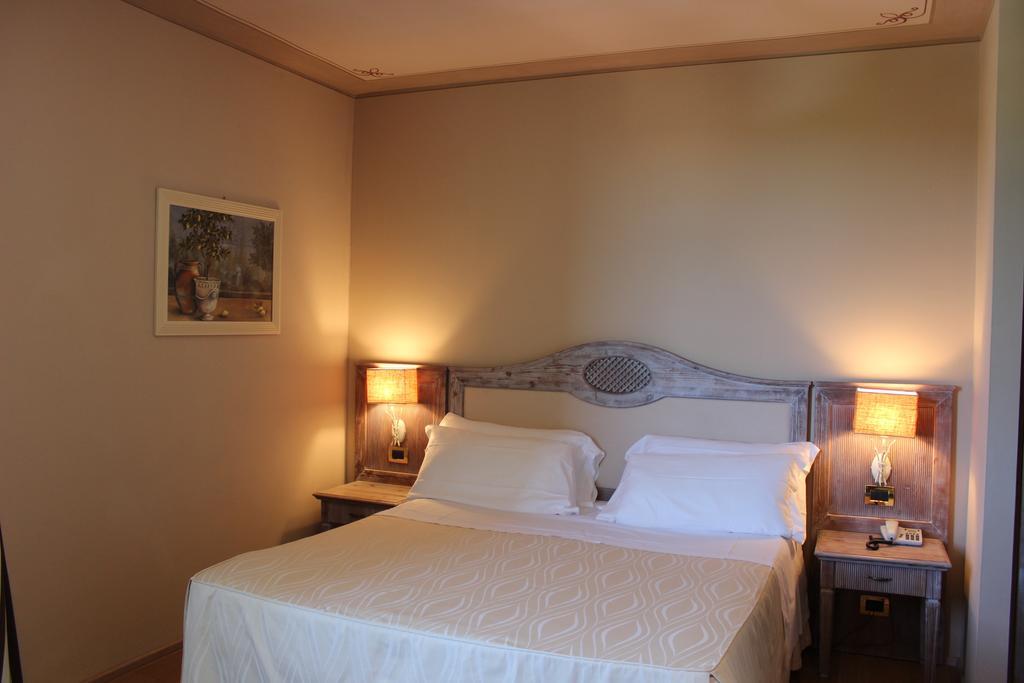 Relais I Piastroni - Hotel Di Nardo Group Monteverdi Marittimo Esterno foto