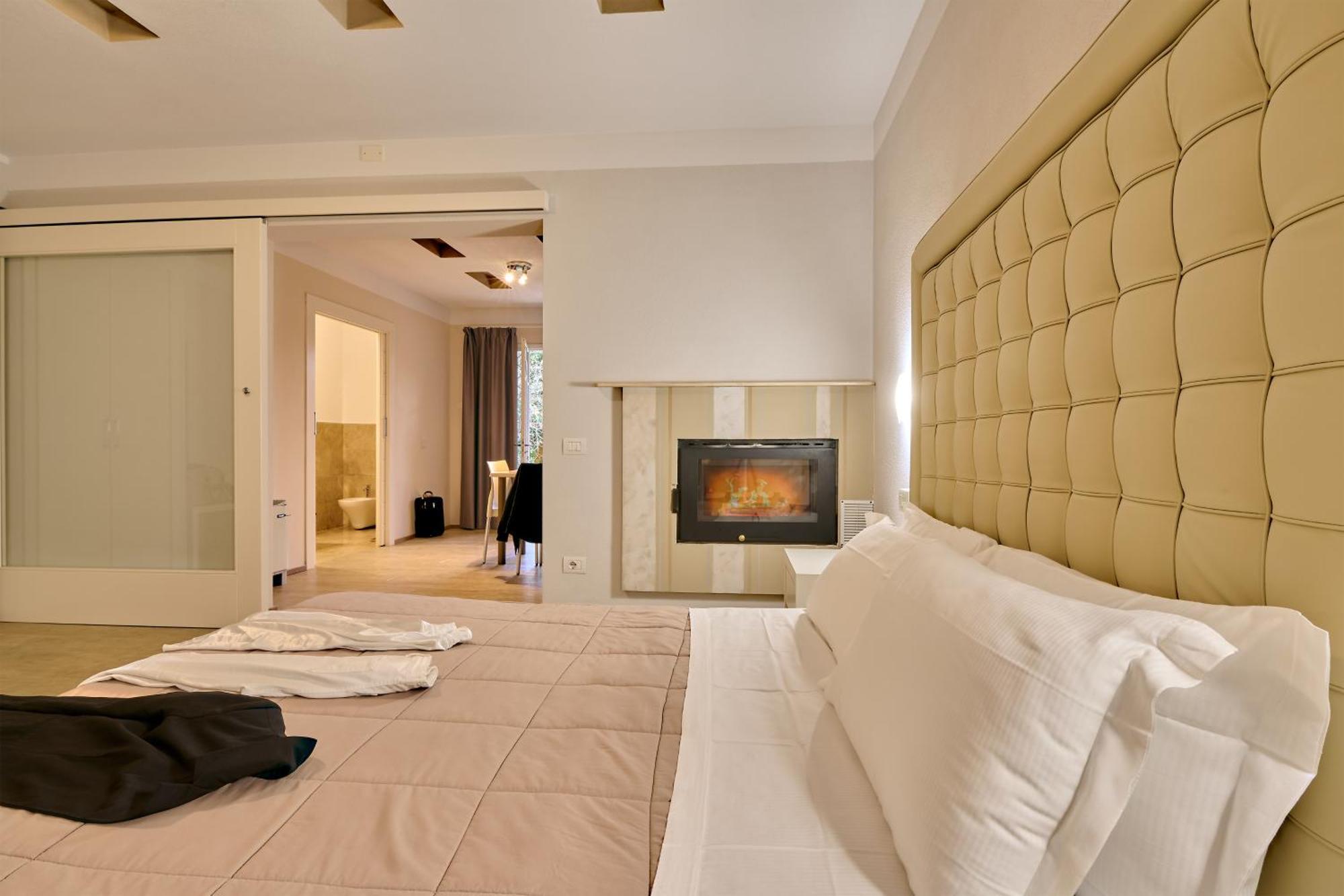 Relais I Piastroni - Hotel Di Nardo Group Monteverdi Marittimo Esterno foto